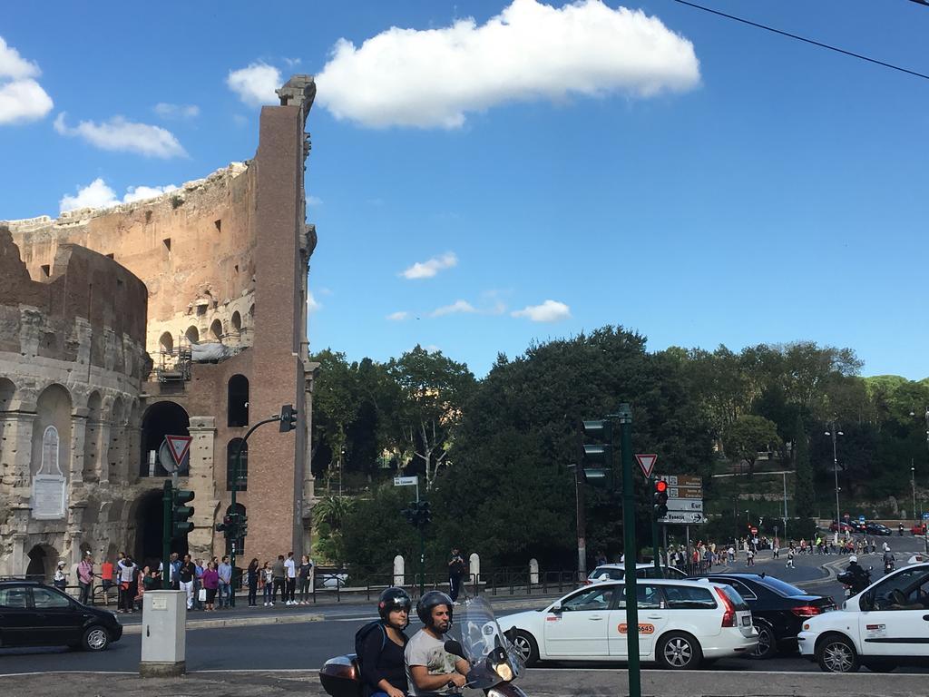 Apartment Delightful 100 Meters From The Colosseum Rom